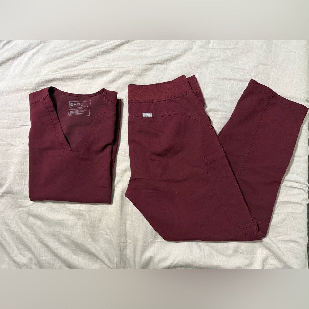 Figs Maroon Scrub Top & Pants Set